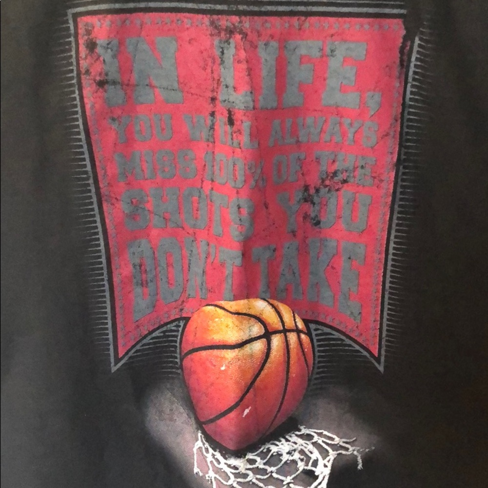NWT Black basketball t-Shirt Sz. Small